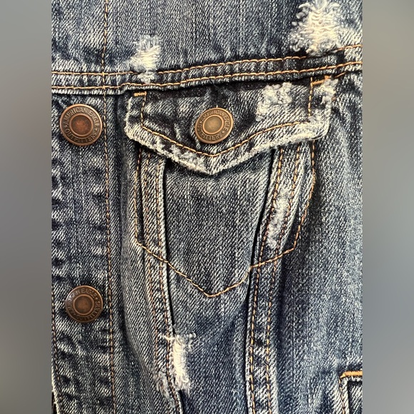 American Eagle Y2K Distressed Denim Vest Medium 2008 - Picture 6 of 11